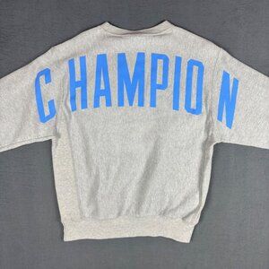 Champion Men's Grey Sweatshirt